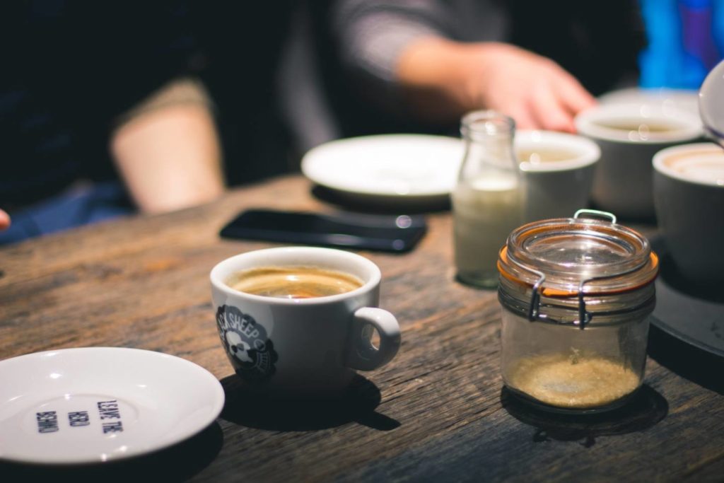 ブラックコーヒーの効果的な飲み方