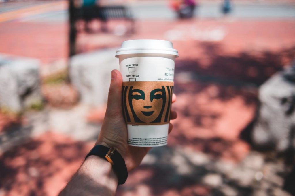 スタバのドリンクサイズの値段