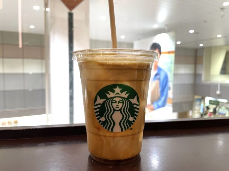 4. エスプレッソショット追加コーヒーフラペチーノ