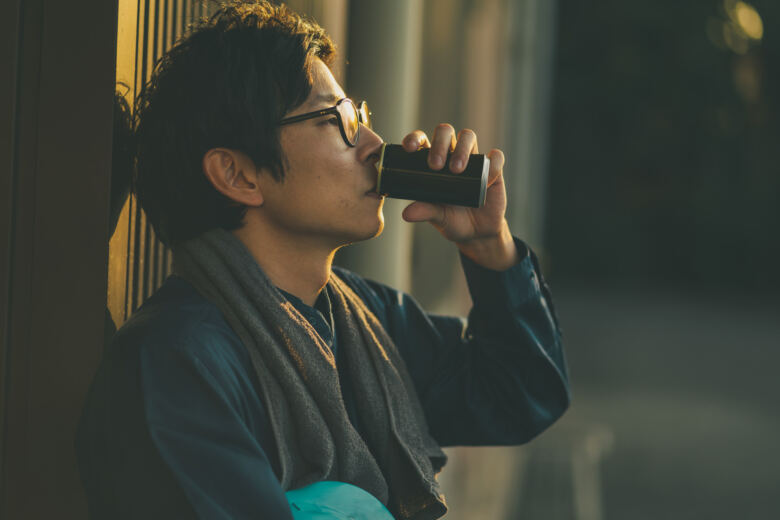 コーヒーを飲むと胸焼け・胃のムカムカが起こる原因