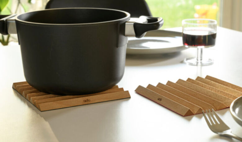 AGMA TRIVET 鍋敷き