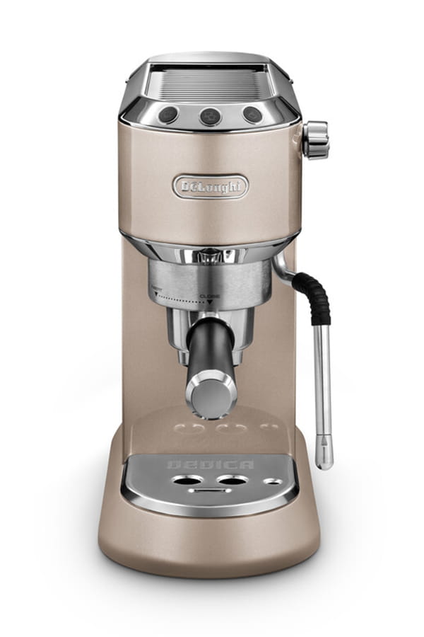 15. スリムで高機能な「DeLonghi(デロンギ) デディカ アルテ エスプレッソ・カプチーノメーカー EC885J」