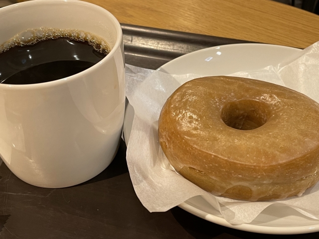 スタバのドーナツをコーヒーと一緒に楽しもう！