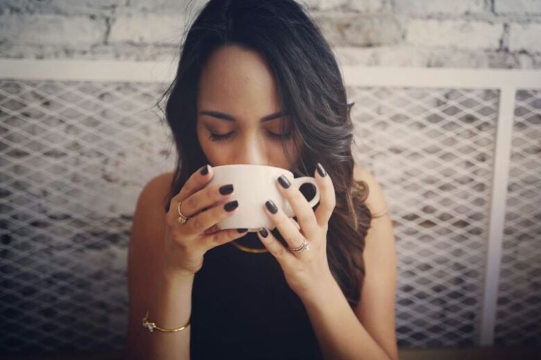 チャコールコーヒーの効果的な飲み方