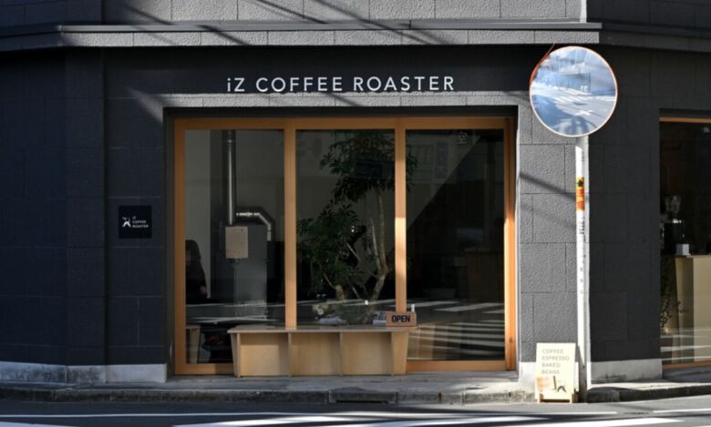 5. 【大塚】住宅街に佇む穴場のコーヒーロースター「iZ COFFEE ROASTER」