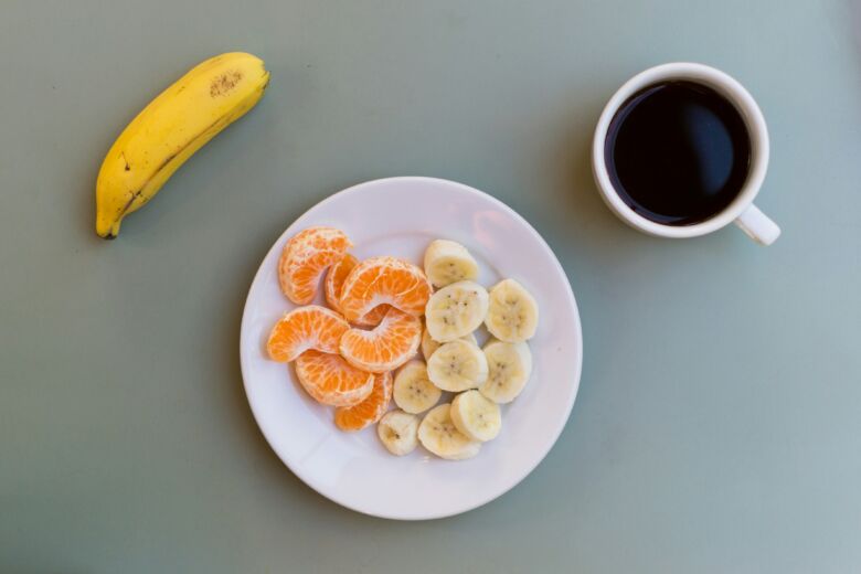 空腹時にコーヒーを飲むのはダイエットにいいの？