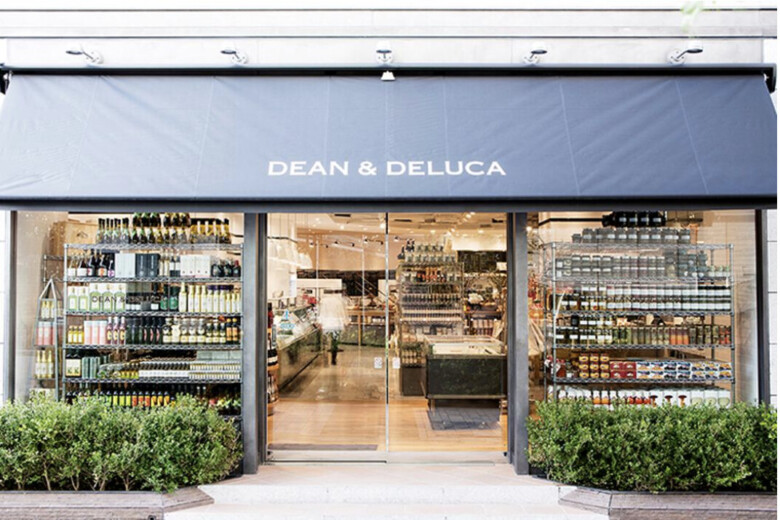 8. コーヒーの関連商品も購入できる「DEAN & DELUCA有楽町」