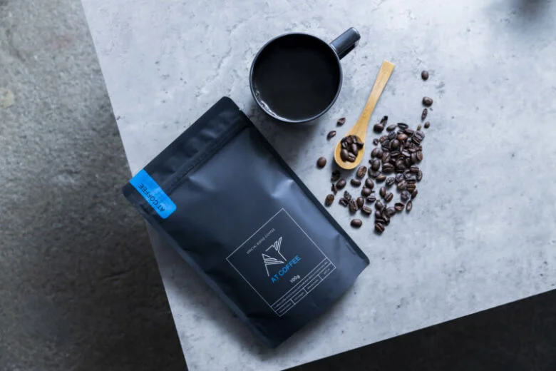 第2位. 多くの美容サポート成分を配合「AT COFFEE（アットコーヒー）」