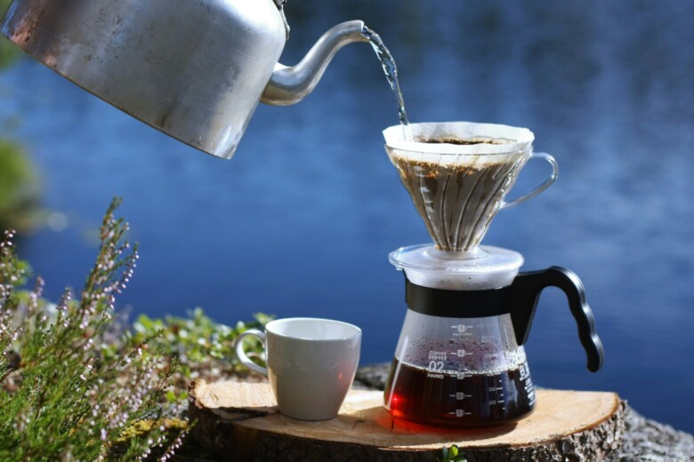 自宅で簡単にコーヒー豆からコーヒーを淹れる方法