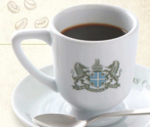 ドリンクは創業当初からの味「アラビアの真珠」