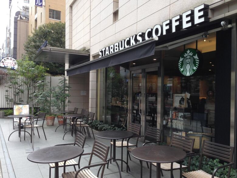 4.東京タワーの散歩に「芝大門店」