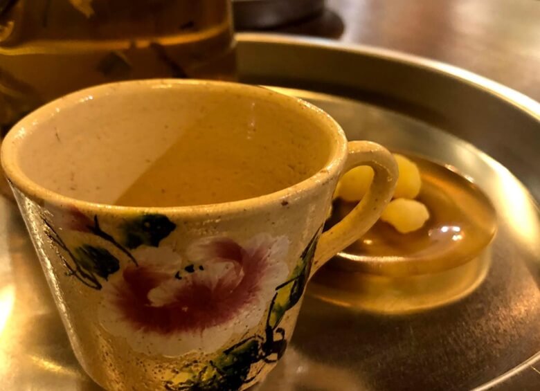 11. シウマイが定番のベトナムカフェ「nộm cà phê」