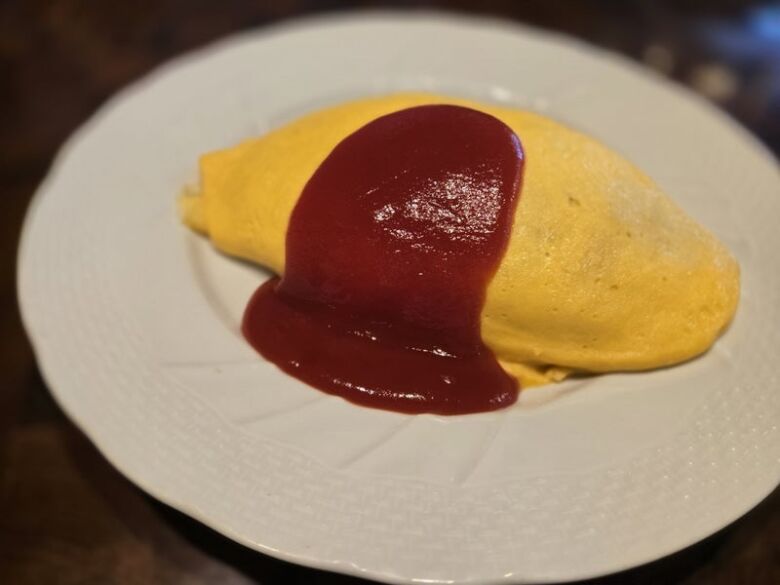 3. 昔ながらの「洋食屋さんのオムライス」