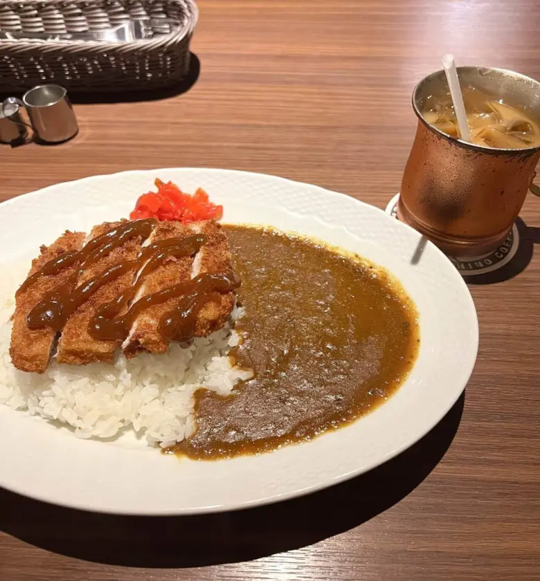 6. 男性におすすめ「カツカレー」