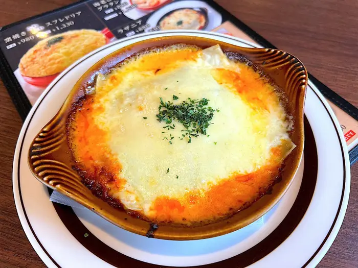 10. お肉がたっぷりの「ラザニア」