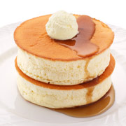 2. ふわふわで厚焼き「窯焼きスフレパンケーキ」