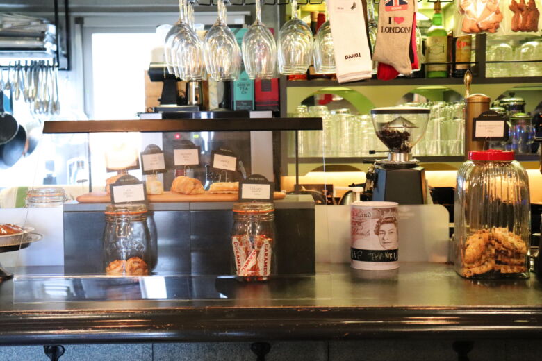 第1位：THE SALOON