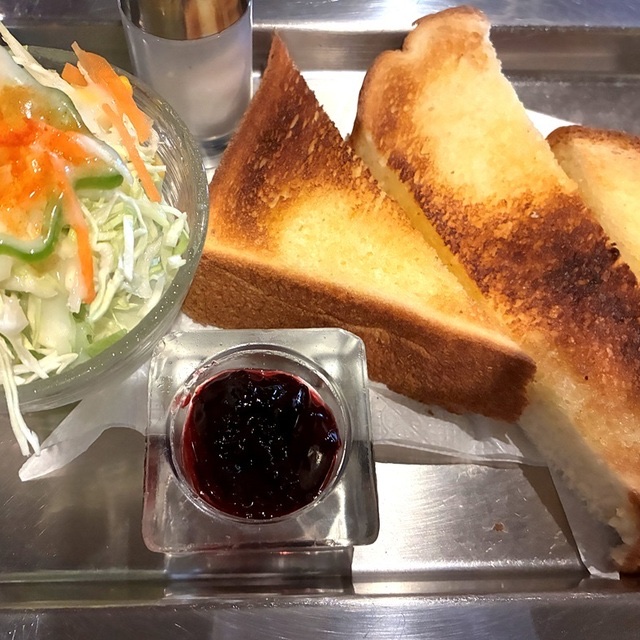 シャモニー上大川前店の店舗