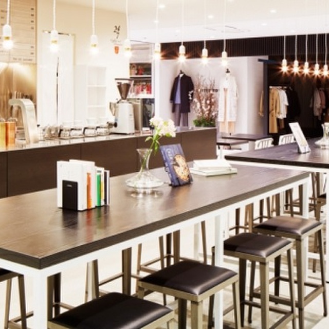 13. スペシャルティを味わって一人時間「24/7 coffee＆roaster 横浜」