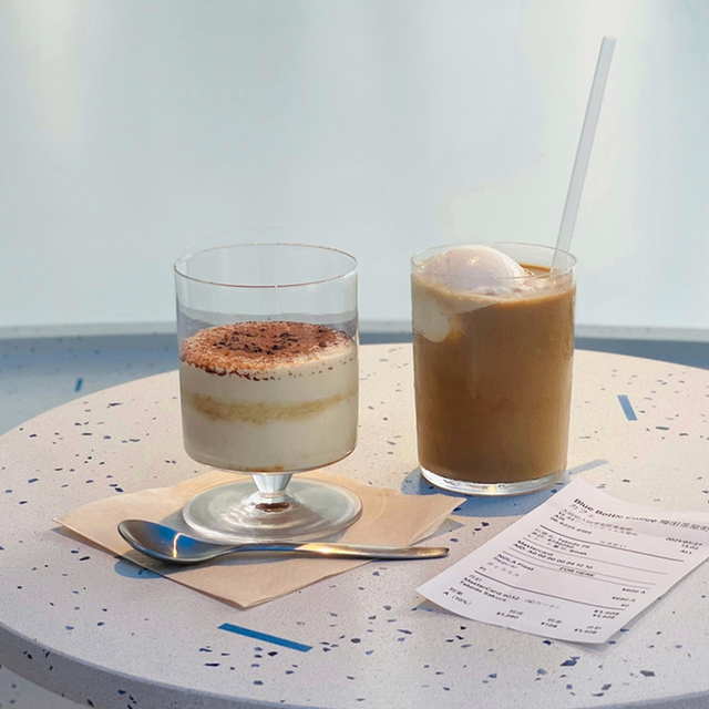 ブルーボトルコーヒー 梅田茶屋町カフェ 長居できるカフェ
