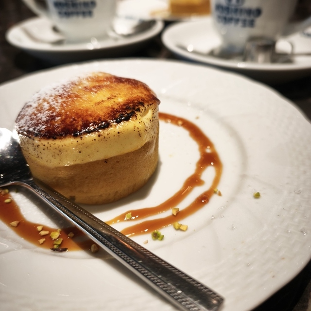 星乃珈琲店 ヨドバシ梅田店 長居できるカフェ